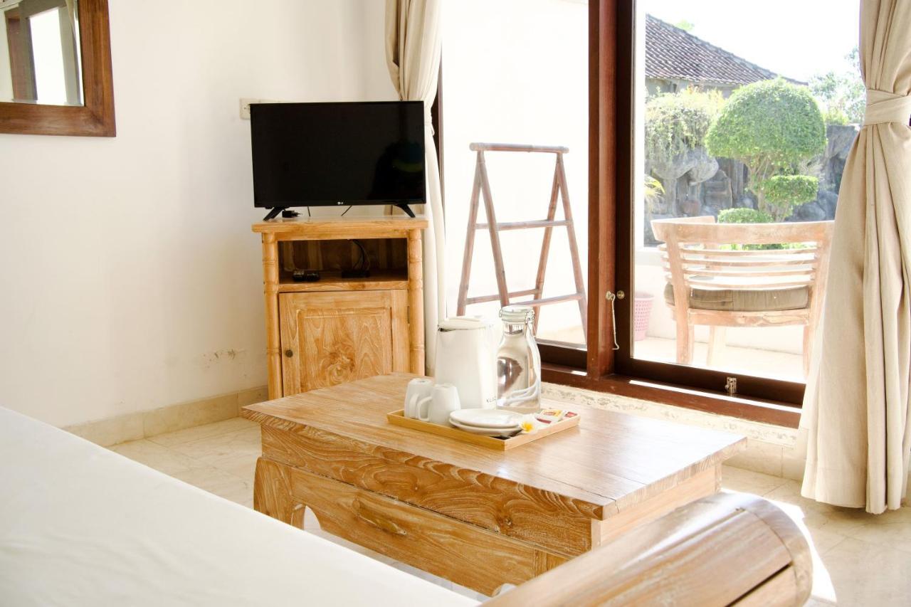 Alam Bali Beach Resort Амед Екстер'єр фото
